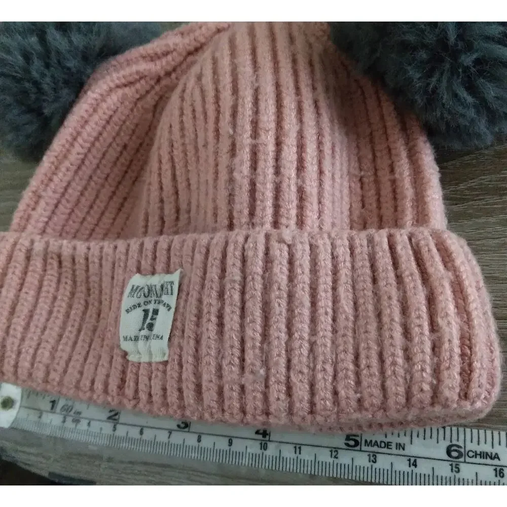 Moonlight Ride On The Wave 15 beanie pink and gray